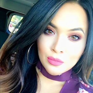 Meet your Posher, Lynnette